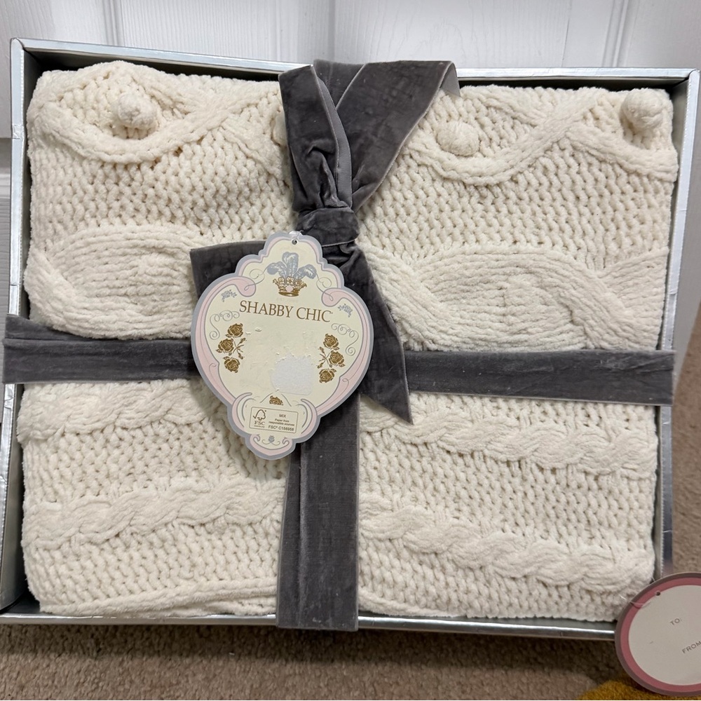 Shabby Chic Cream Throw with Gray Ribbon - Picture 2 of 5